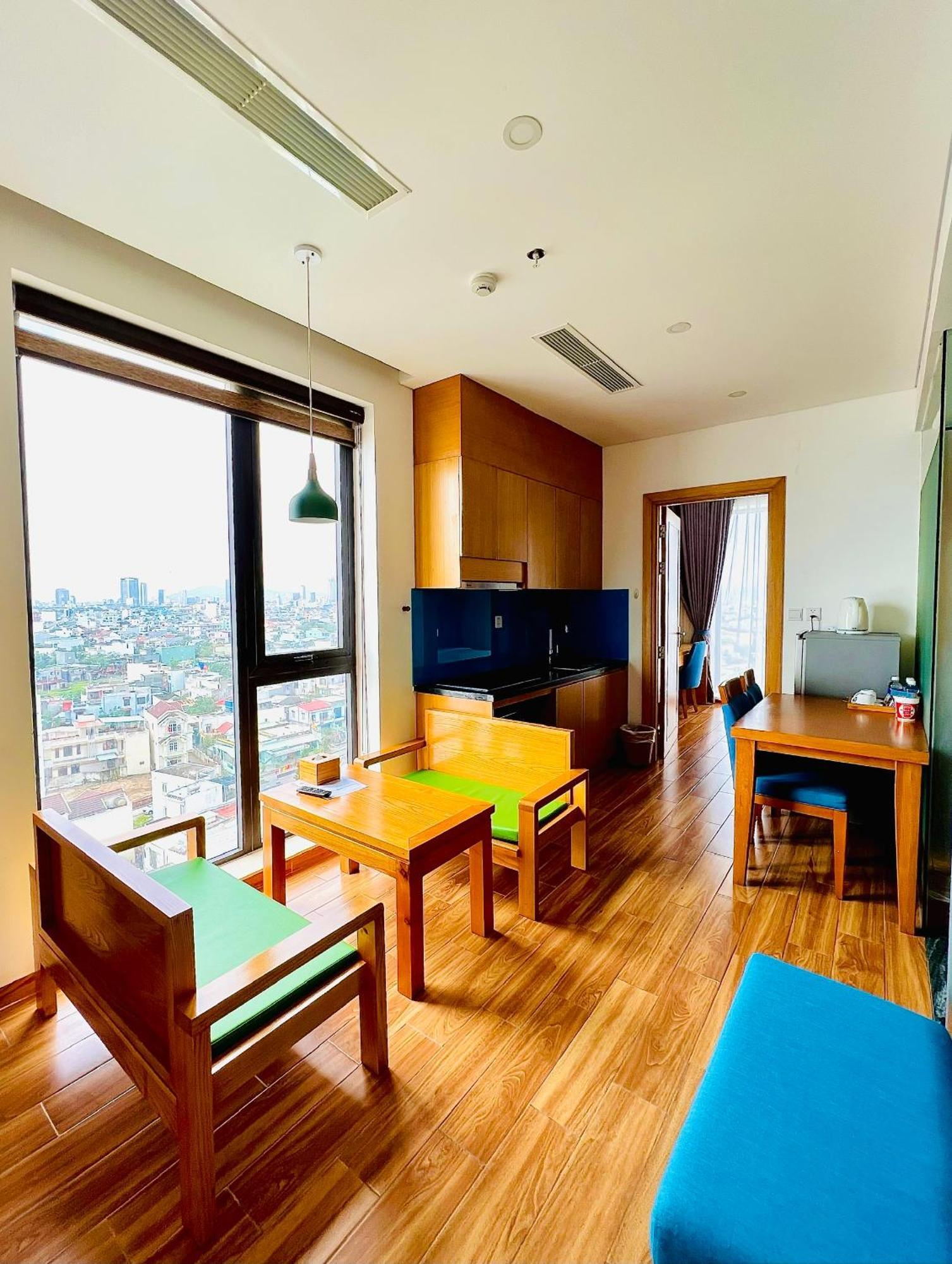 Seashore Hotel & Apartment Дананг Екстериор снимка