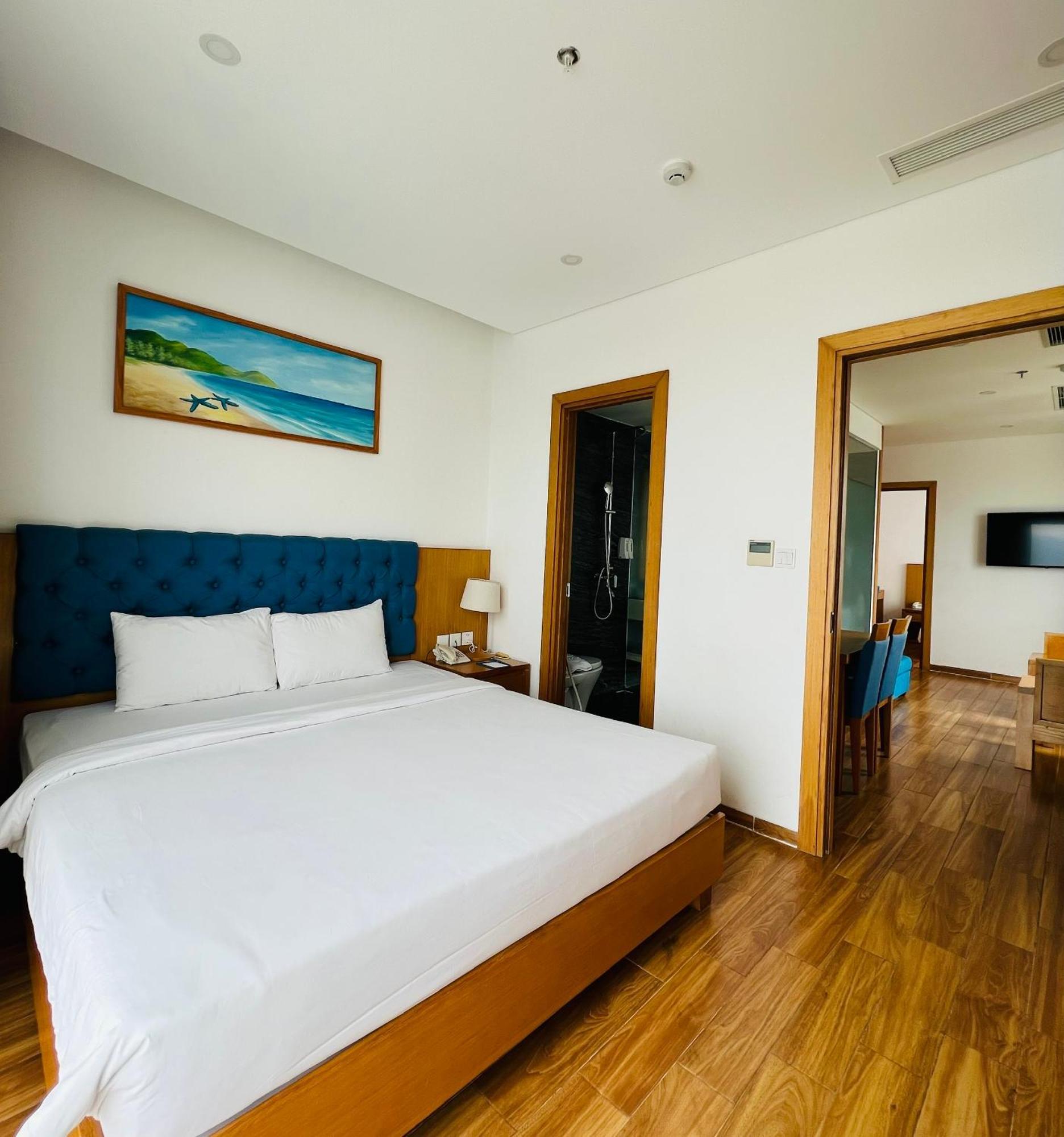 Seashore Hotel & Apartment Дананг Екстериор снимка