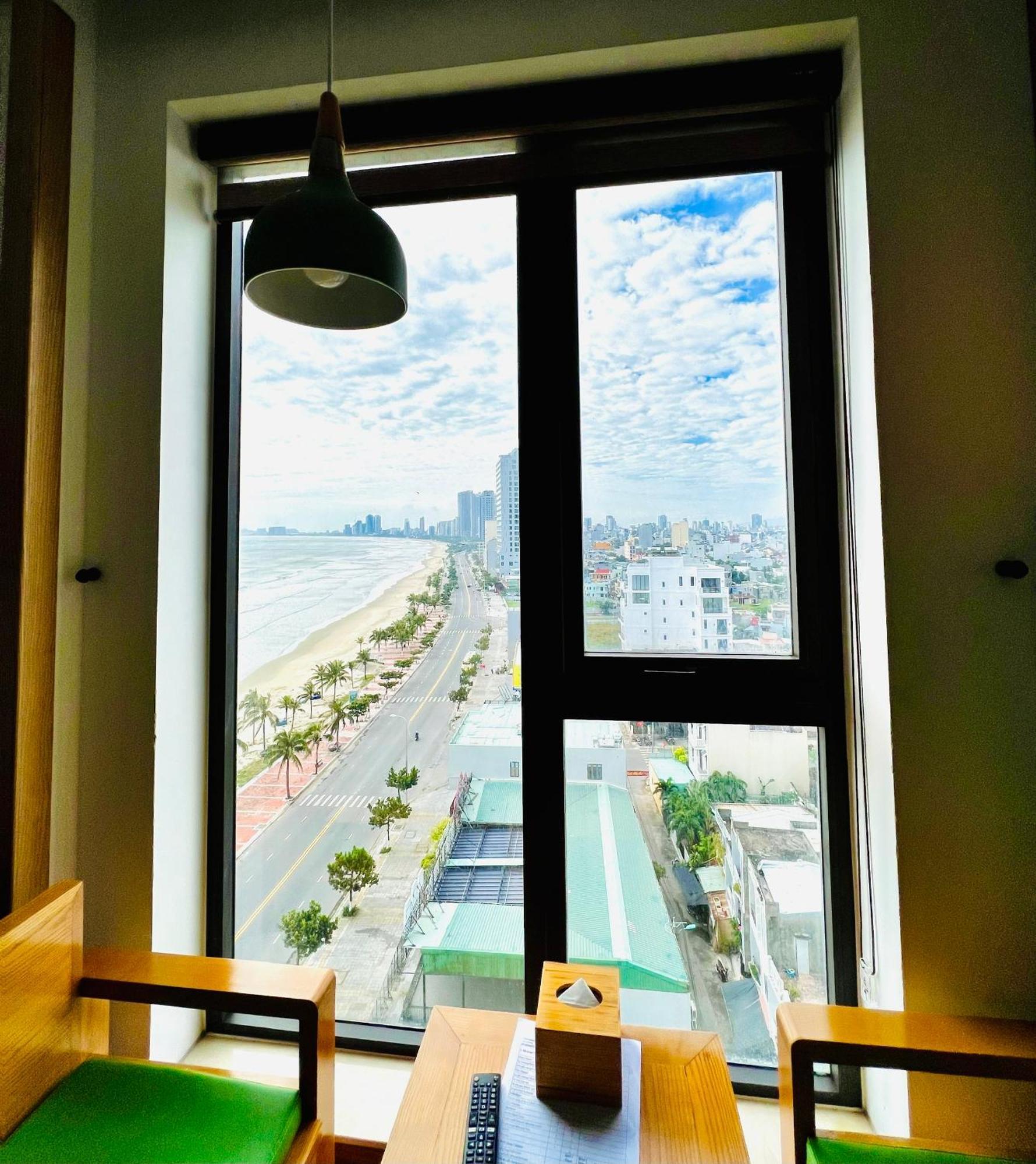 Seashore Hotel & Apartment Дананг Екстериор снимка